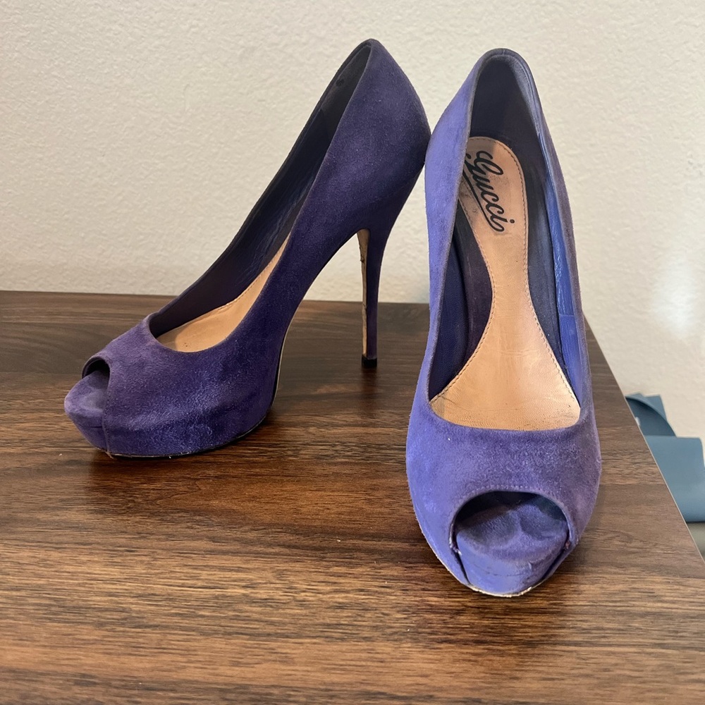 Gucci peep toe platform pumps